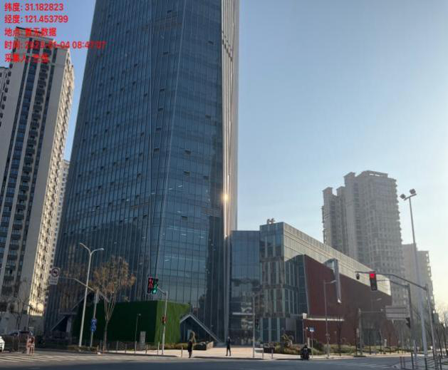 关于上海鑫泰房地产发展有限公司305898.23 万元本金及其利息债权拟转让的招商公告